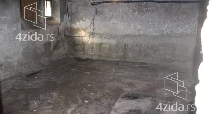 4-etažna kuća | 4zida