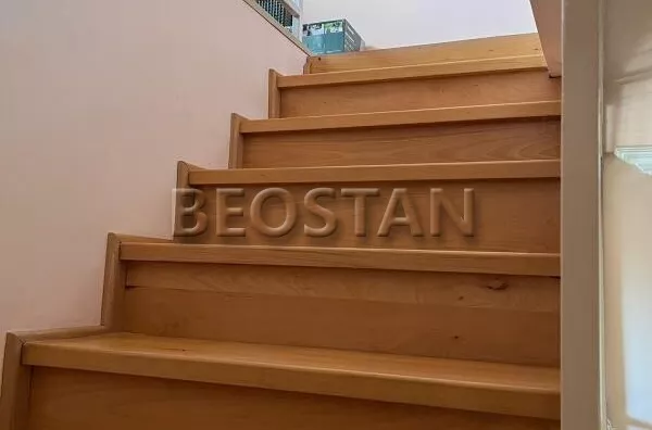 Šestosoban stan | 4zida