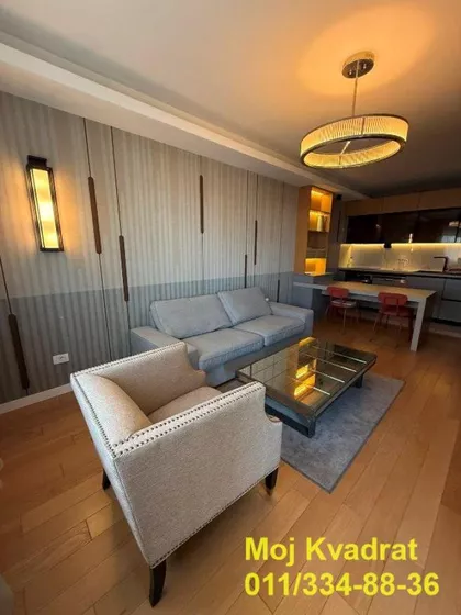 Ustanička | 4zida.rs