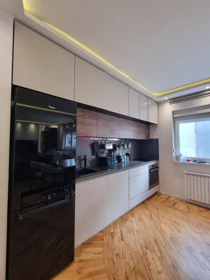 Kralja Petra | 4zida.rs