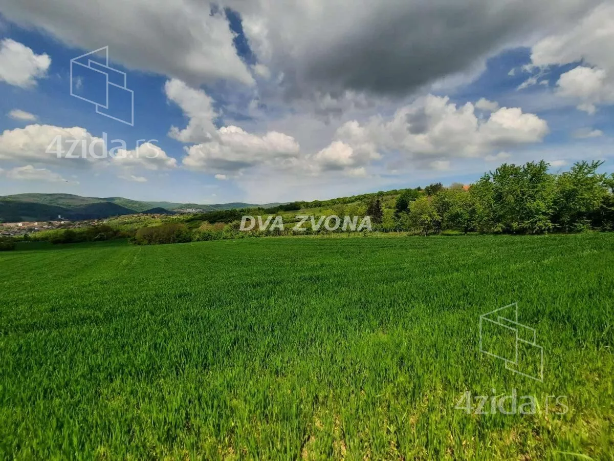 Plac | 4zida