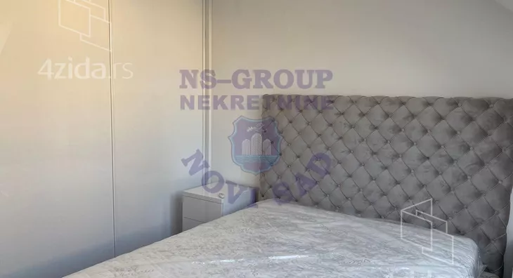 Šestosoban stan | 4zida