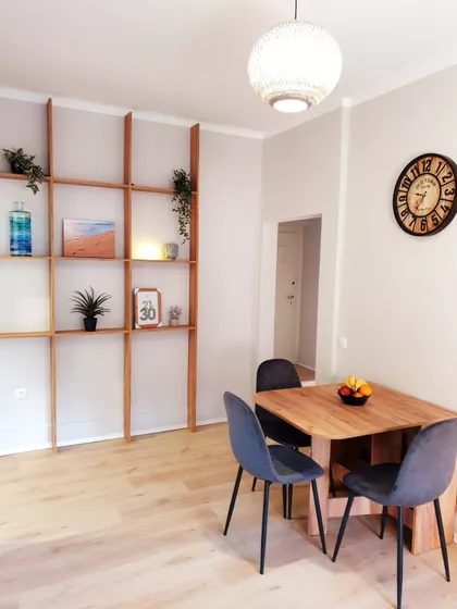 Trg Lazara Nešića | 4zida.rs