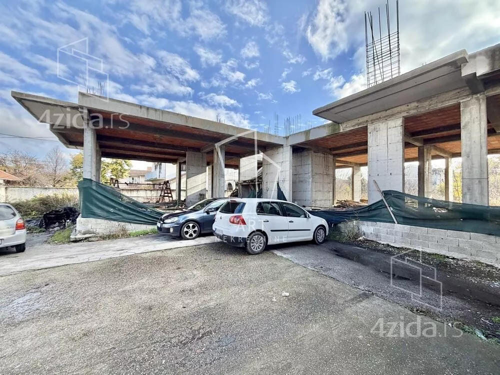 Građevinsko zemljište | 4zida