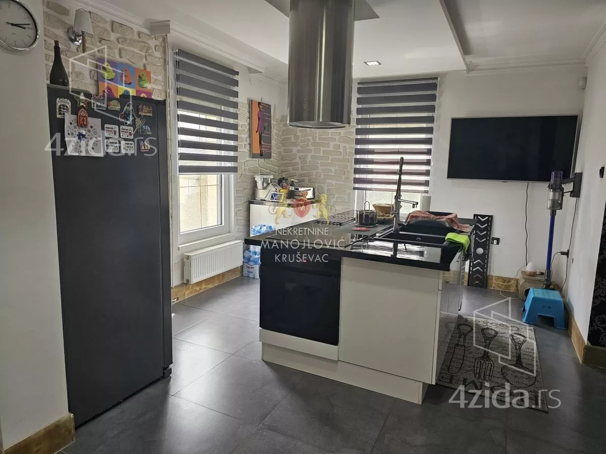 Kuća | 4zida