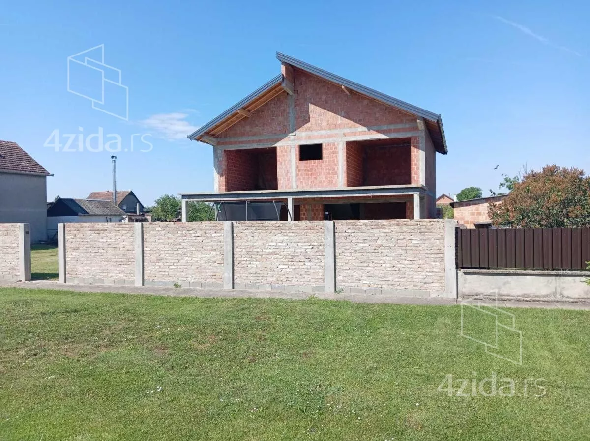 Kuća | 4zida