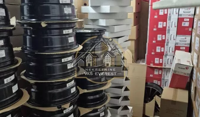 Poslovni prostor | 4zida