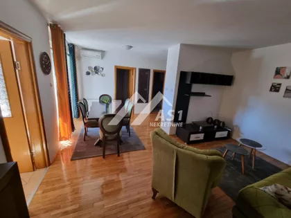 Svetojovanska | 4zida.rs