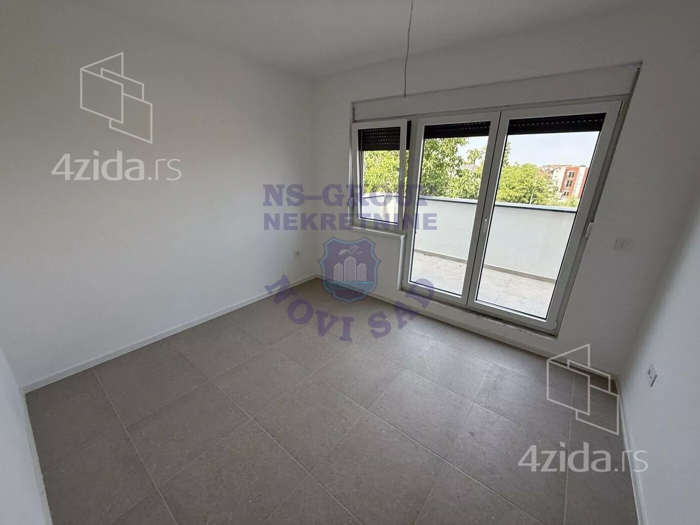 Petosoban stan | 4zida