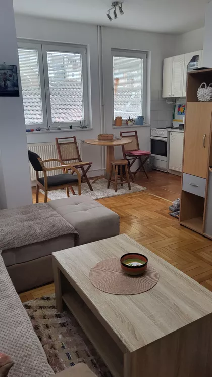 Kej Kola Srpskih Sestara | 4zida.rs