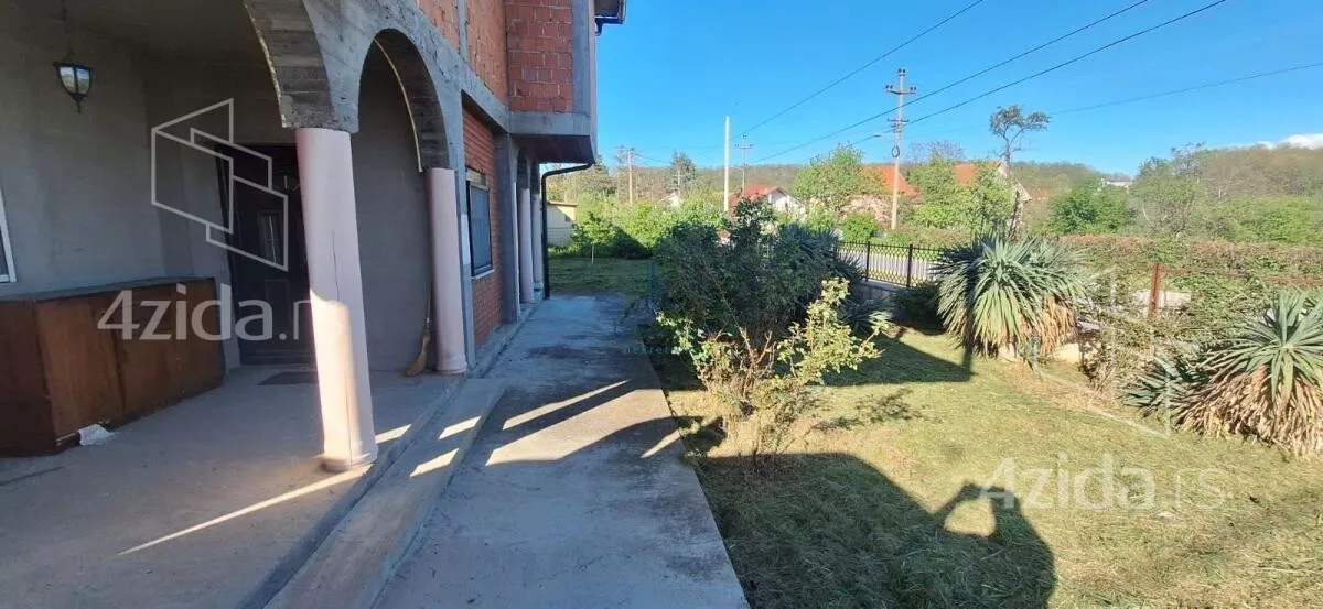 Kuća | 4zida