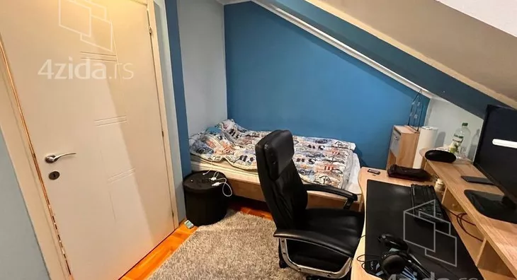 Četvoroiposoban stan | 4zida