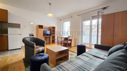 Đeram pijaca | 4zida.rs