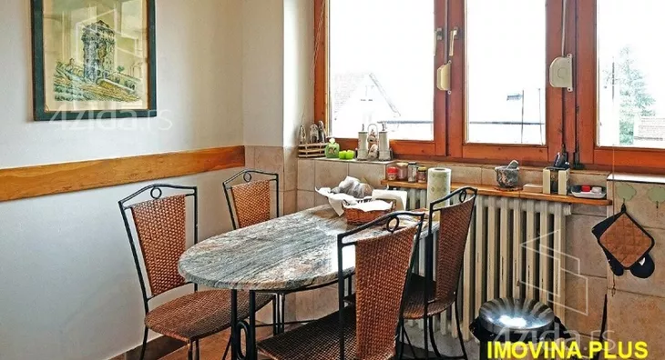 Šestosoban stan | 4zida