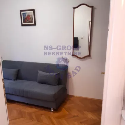 Trg Mladenaca | 4zida.rs
