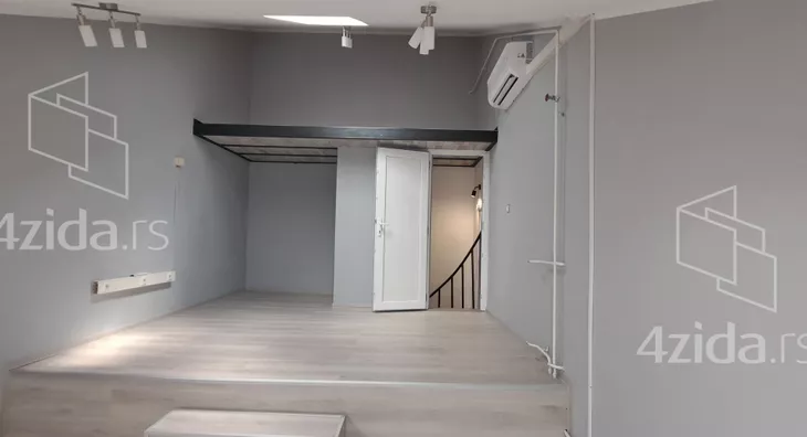 Lokal | 4zida