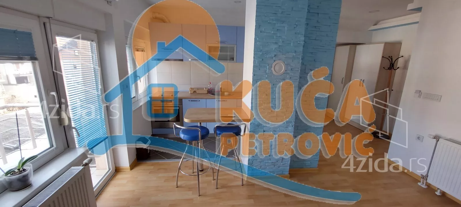 Jednoiposoban stan | 4zida