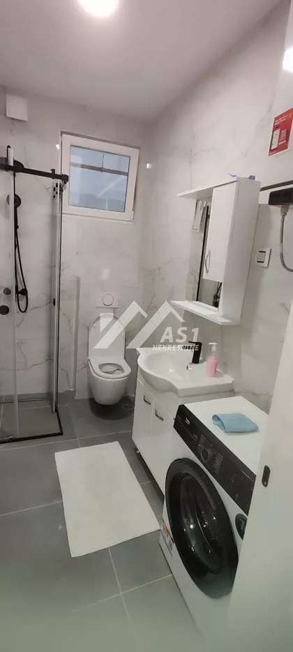 Valentina Vodnika | 4zida.rs