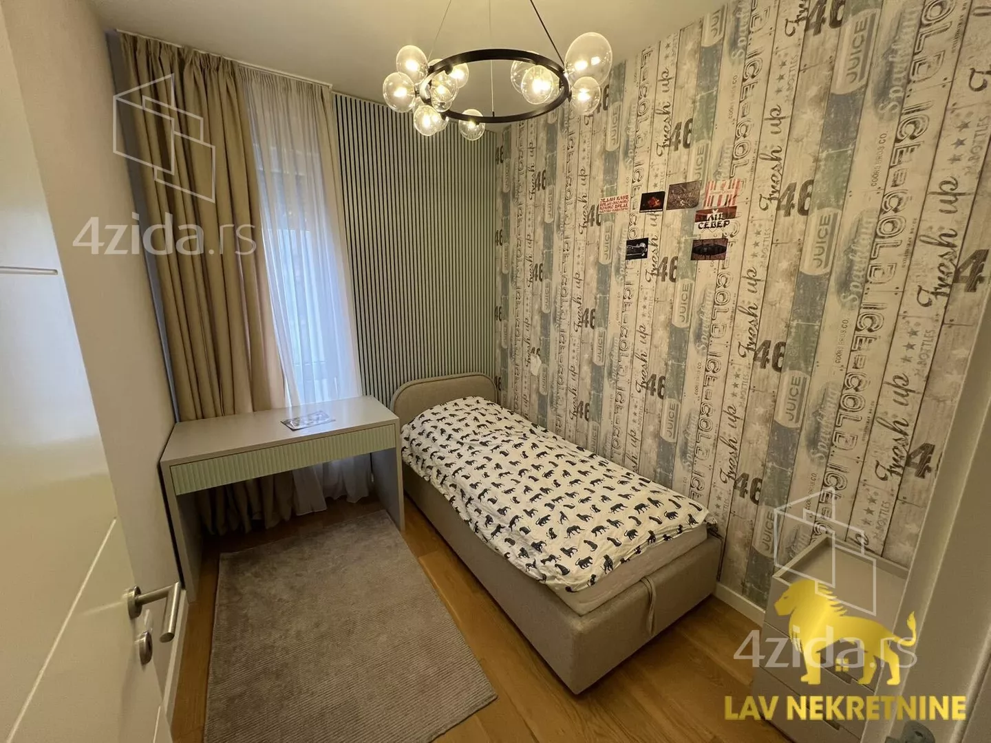 Troiposoban stan | 4zida