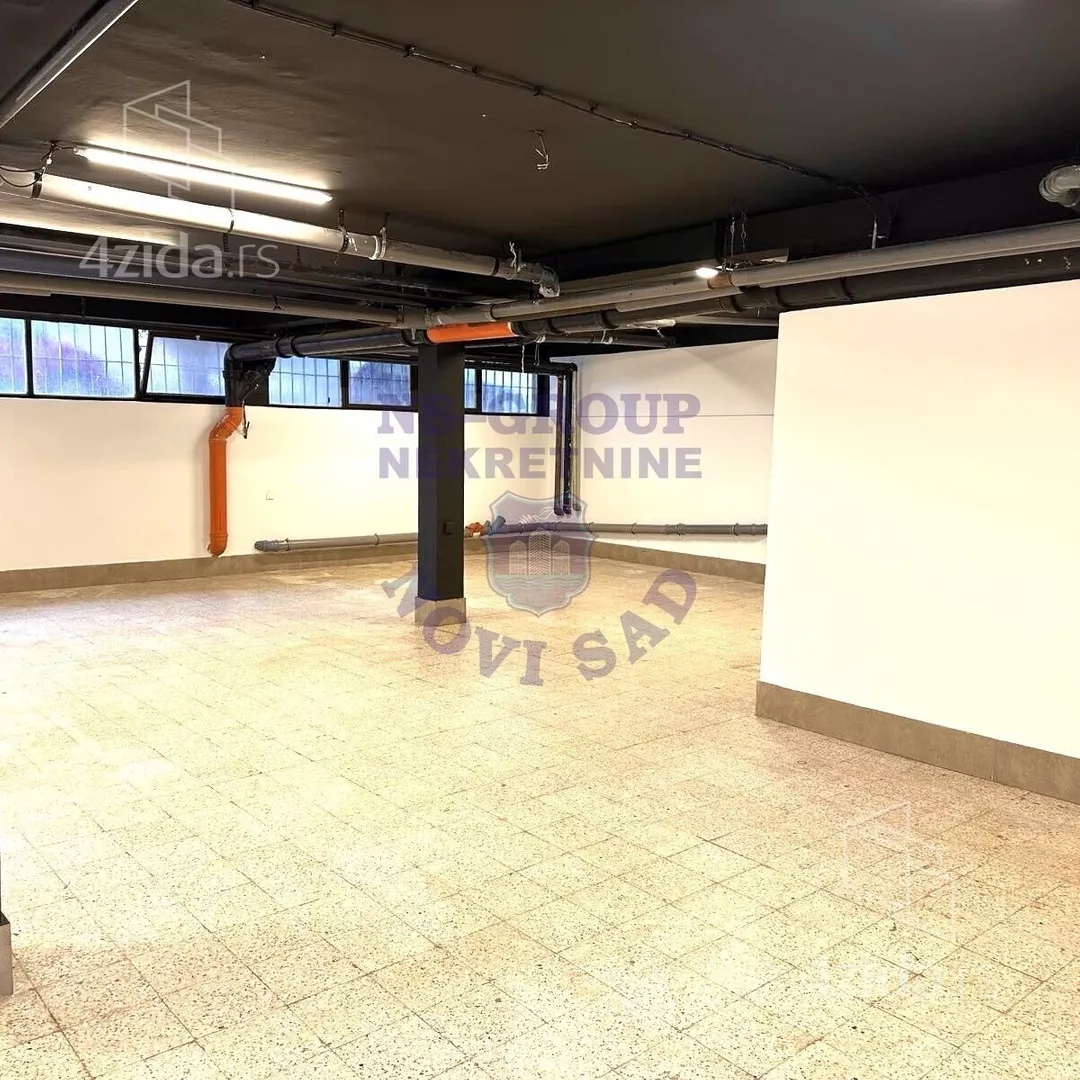 Poslovni prostor | 4zida