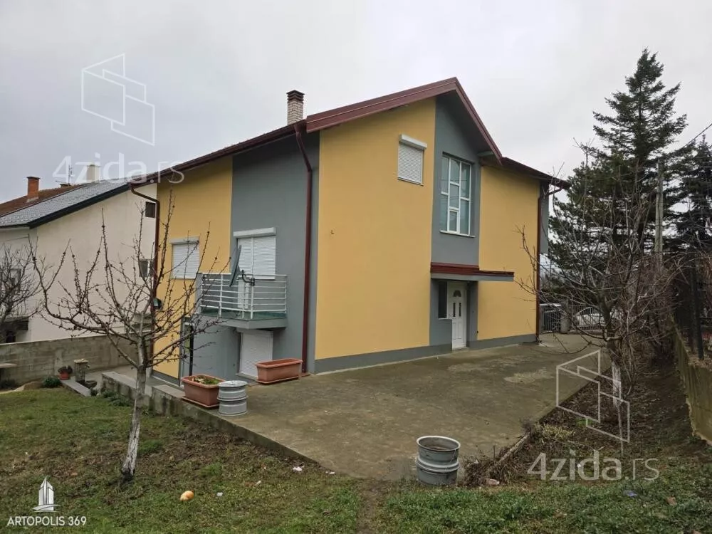 3-etažna kuća | 4zida