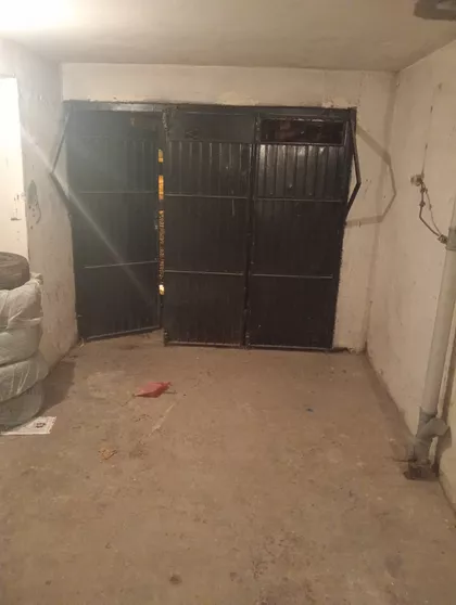 Nika Strugara 1 Prilaz | 4zida.rs