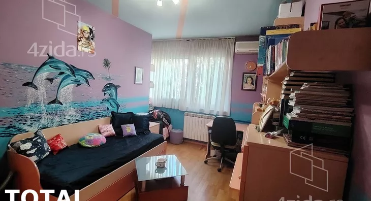 Petosoban stan | 4zida