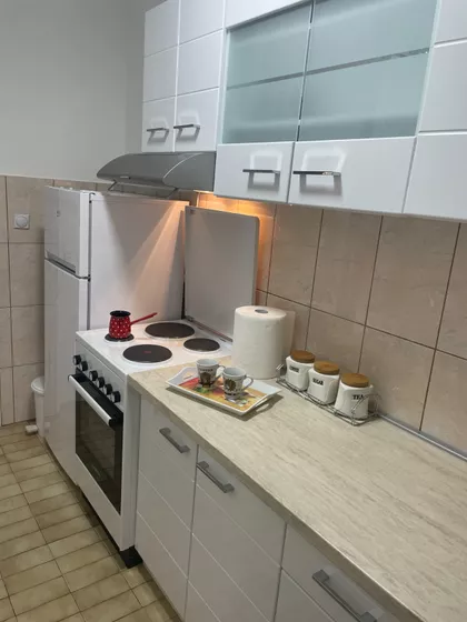 Nemanjina 7 | 4zida.rs