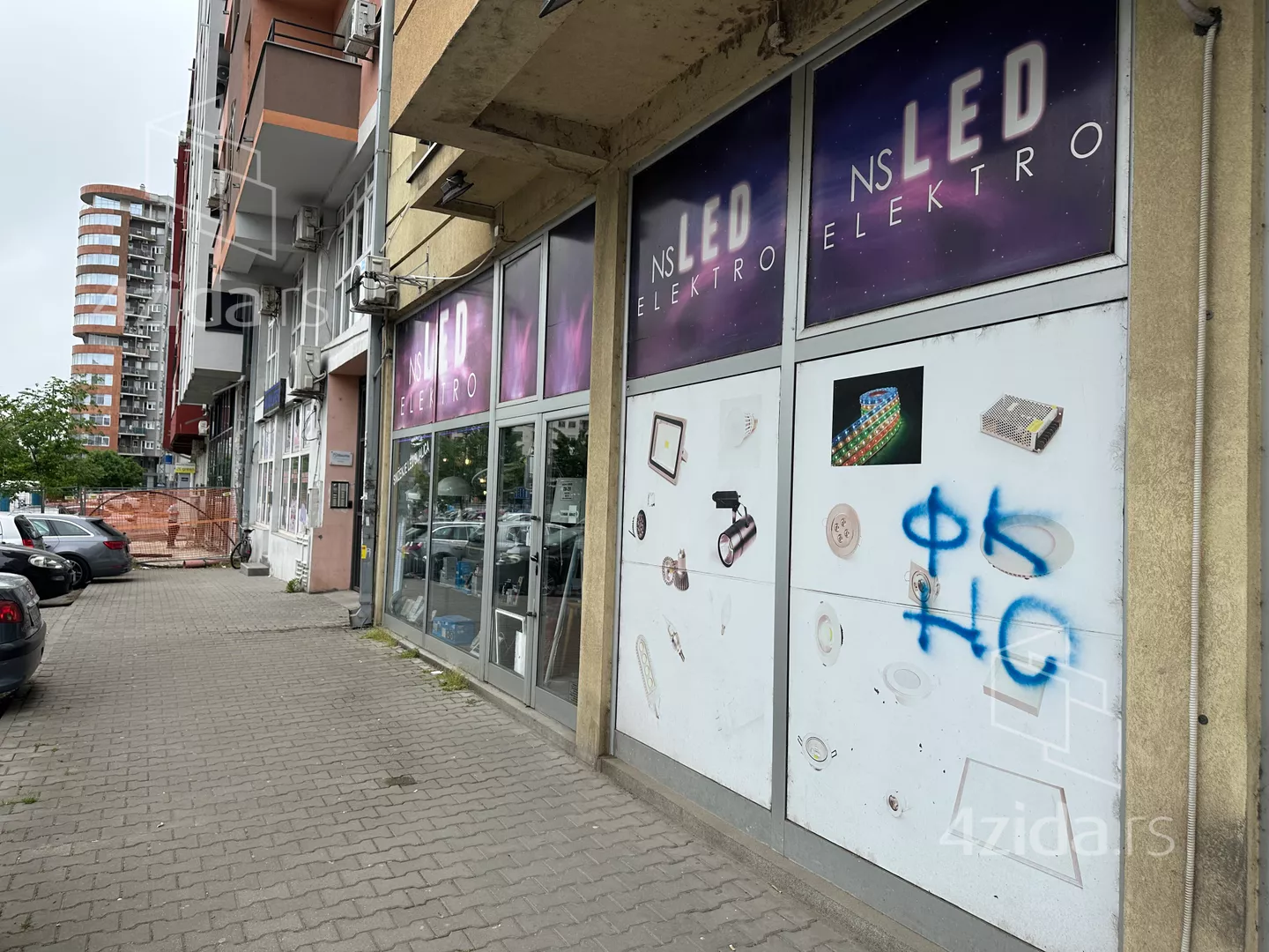 Lokal | 4zida