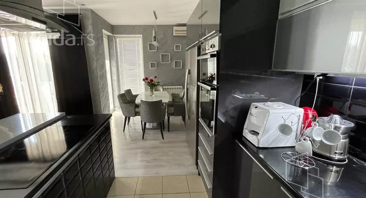 6-etažna kuća | 4zida