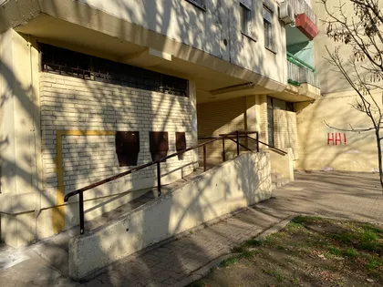 Bulevar Jovana Dučića 25 | 4zida.rs
