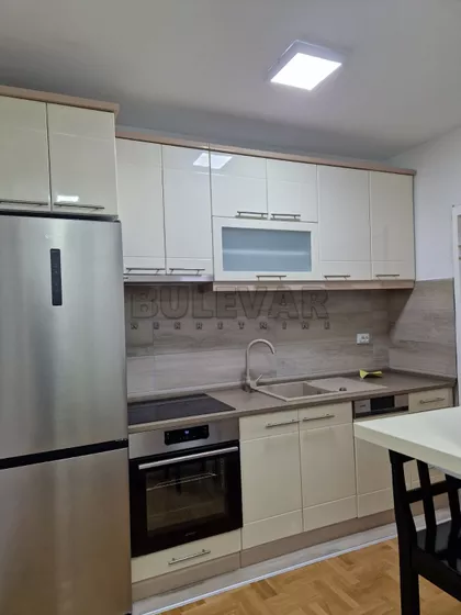 Milentijeva | 4zida.rs