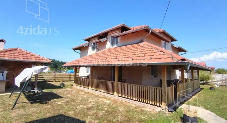 2-etažna kuća | 4zida