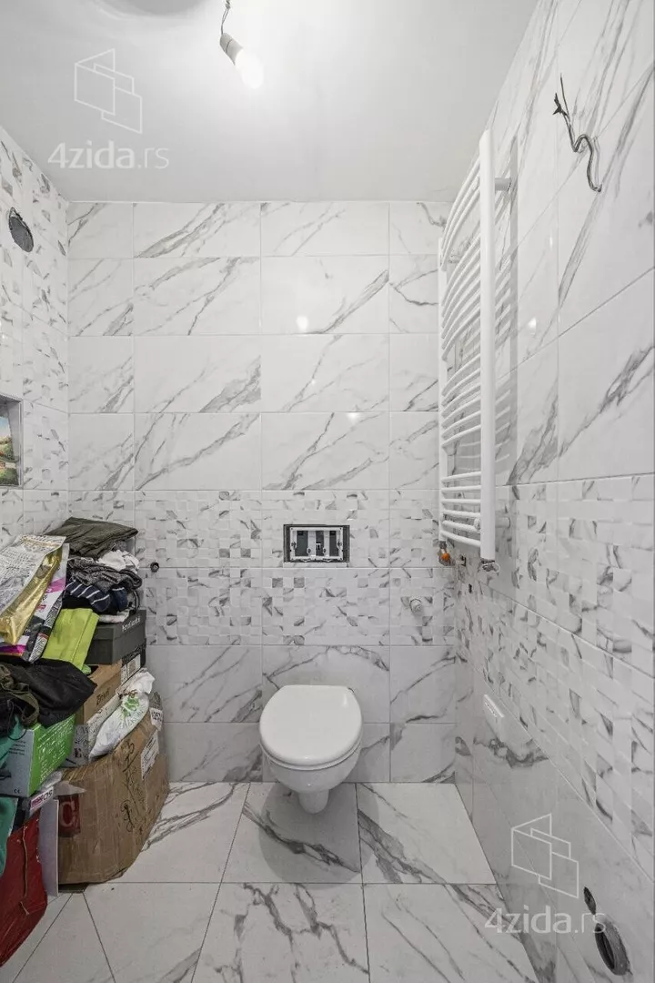 3-etažna kuća | 4zida