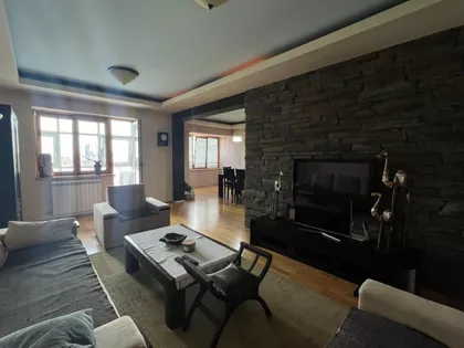 Bulevar Oslobođenja | 4zida.rs