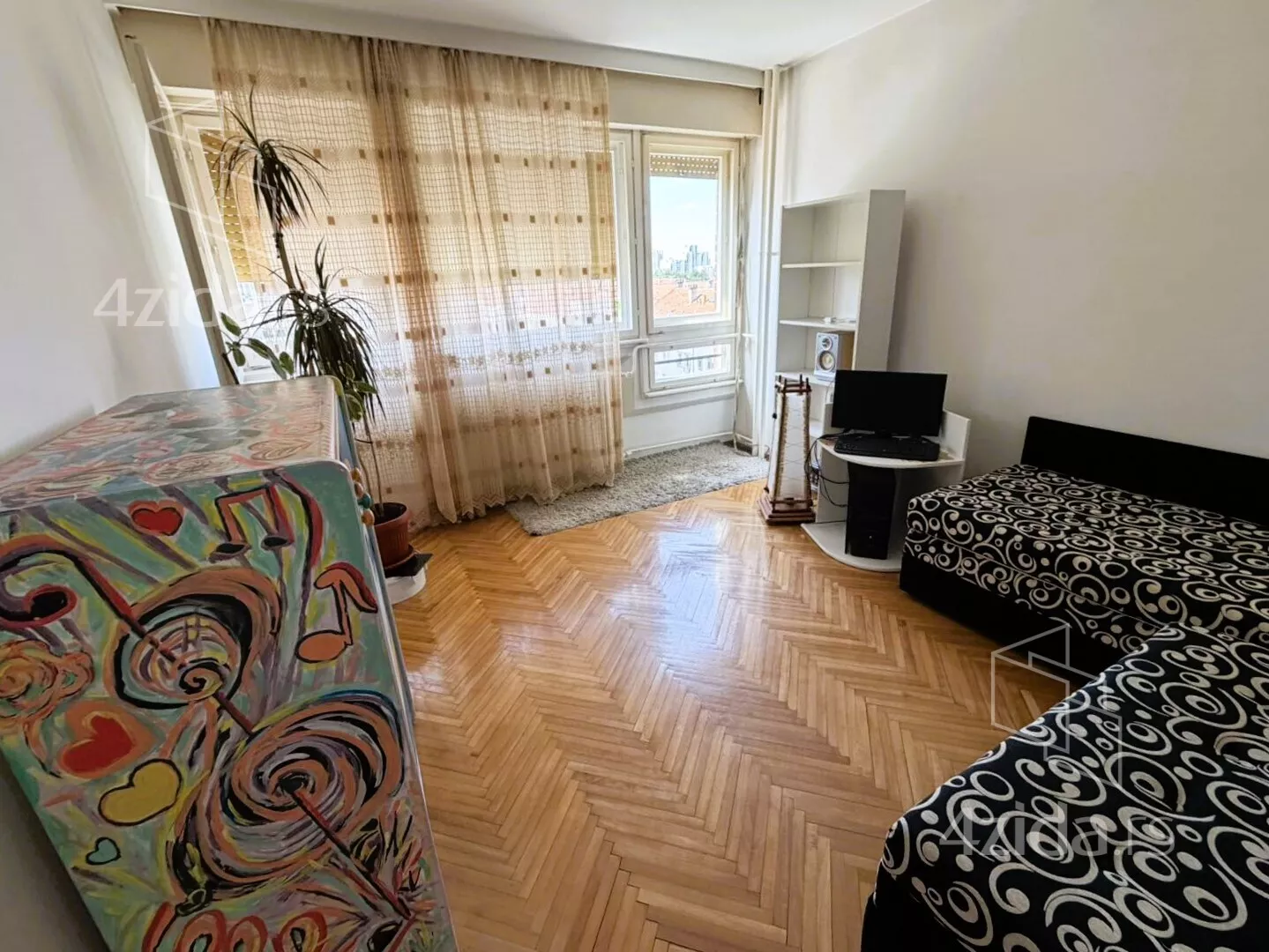 Dvoiposoban stan | 4zida