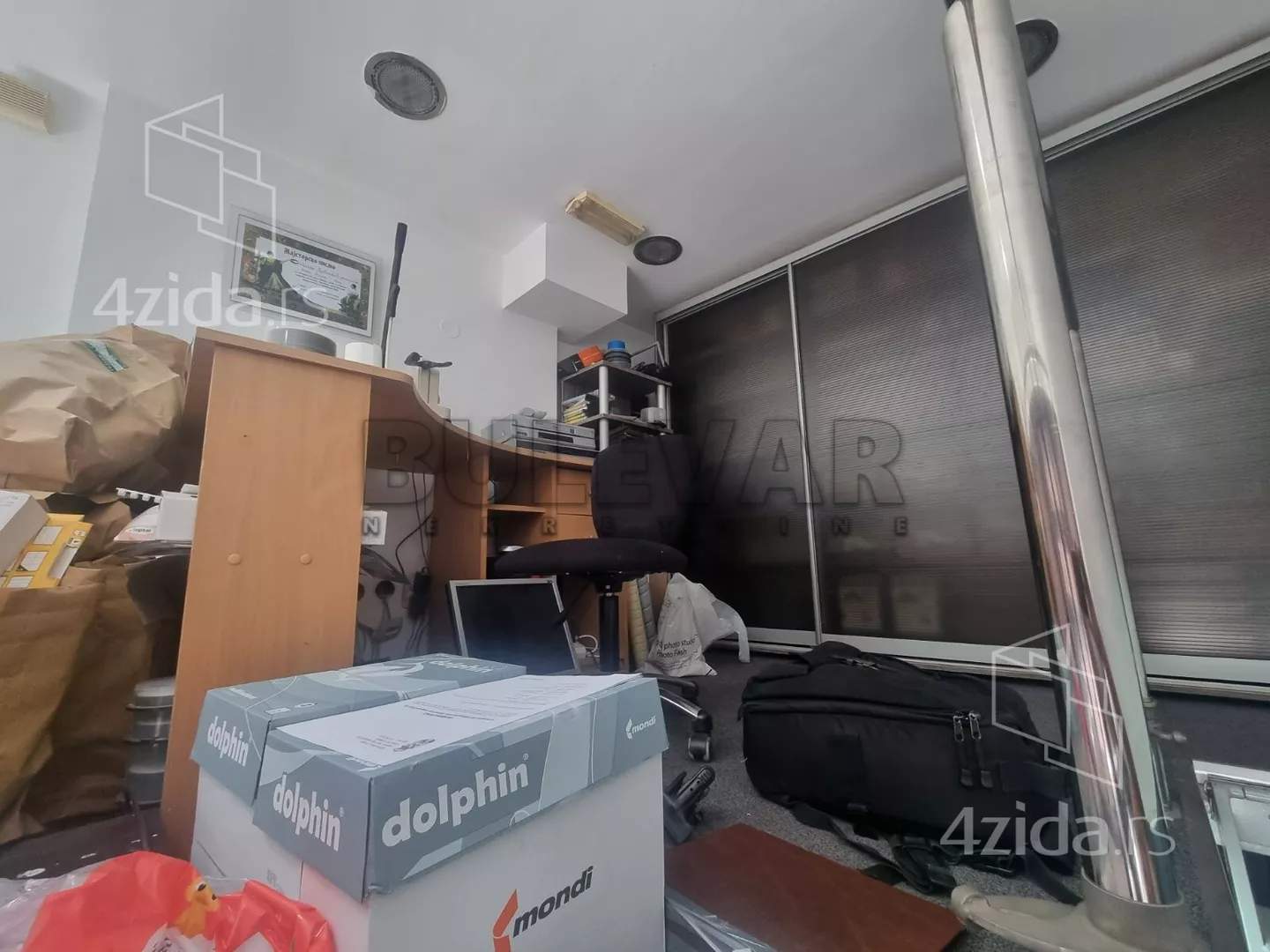 Lokal | 4zida