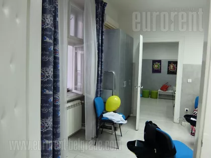 KNEZ MIHAILOVA | 4zida.rs