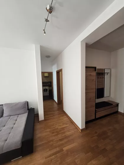 Đeram pijaca | 4zida.rs