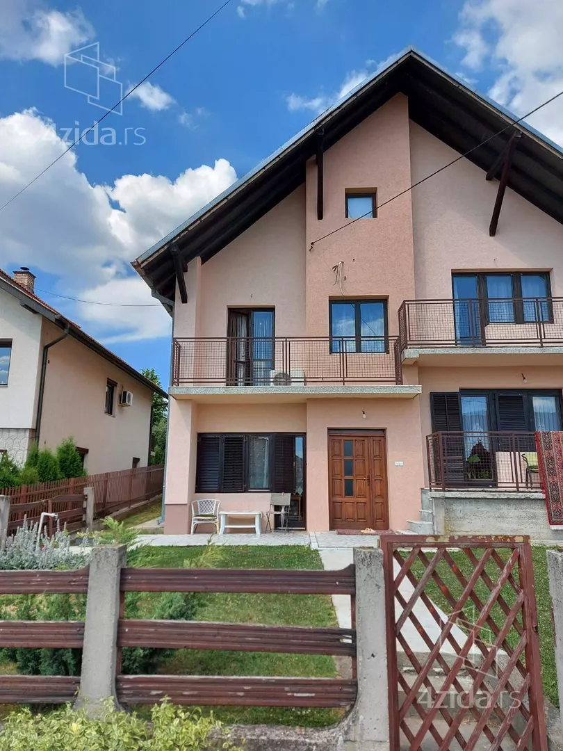 3-etažna kuća | 4zida