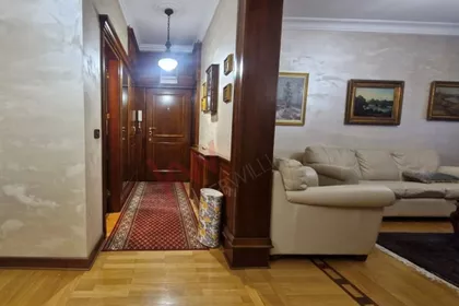 Cara Lazara | 4zida.rs