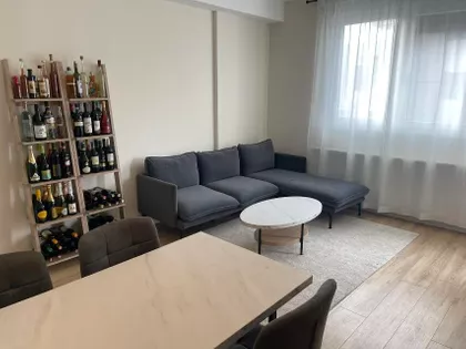 Veljka Dugoševića 84 | 4zida.rs