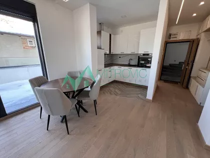 Sremska Kamenica | 4zida.rs