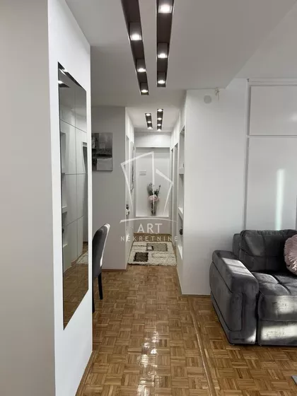 Bulevar Milutina Milankovića | 4zida.rs