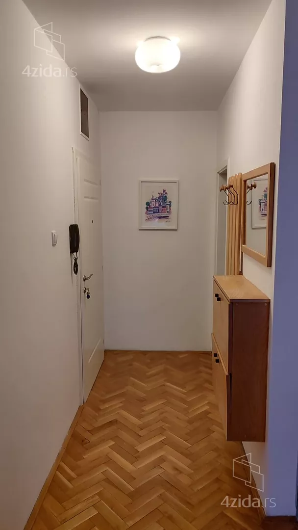 Garsonjera | 4zida