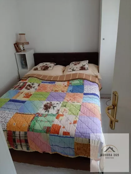 Sremska Kamenica | 4zida.rs