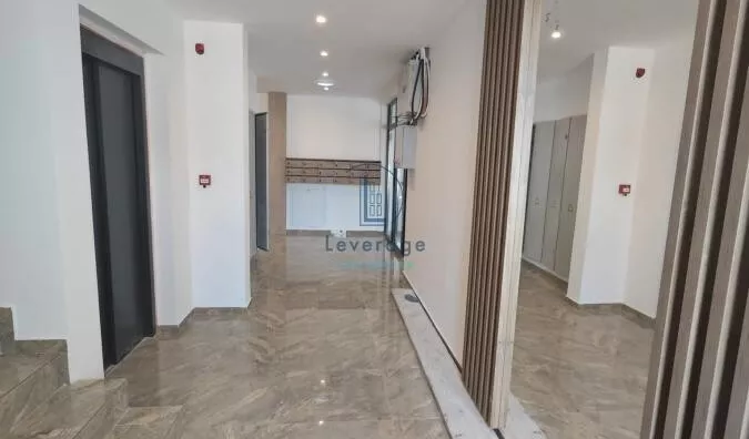 Četvoroiposoban stan | 4zida