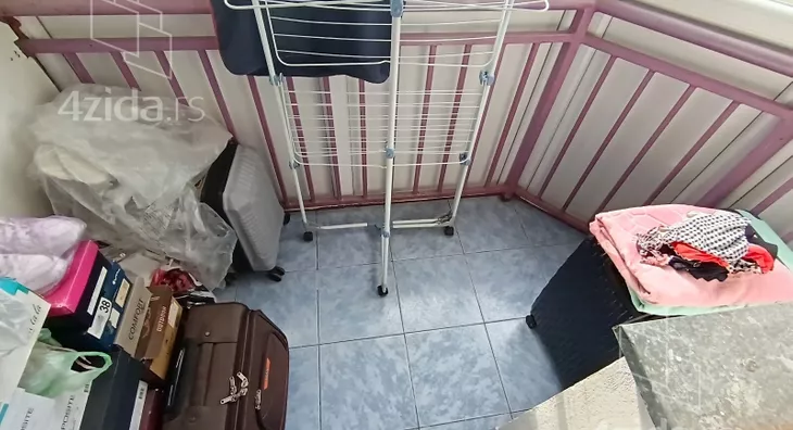 Četvoroiposoban stan | 4zida