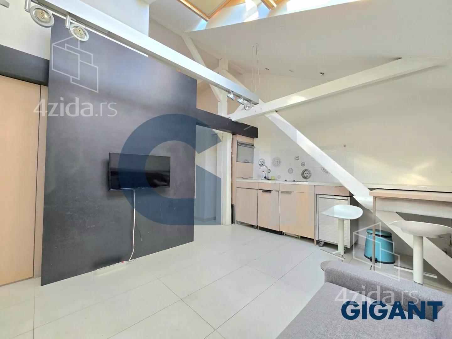 Jednosoban stan | 4zida