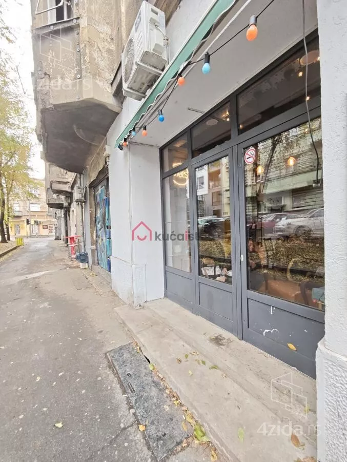 Ugostiteljski objekat | 4zida